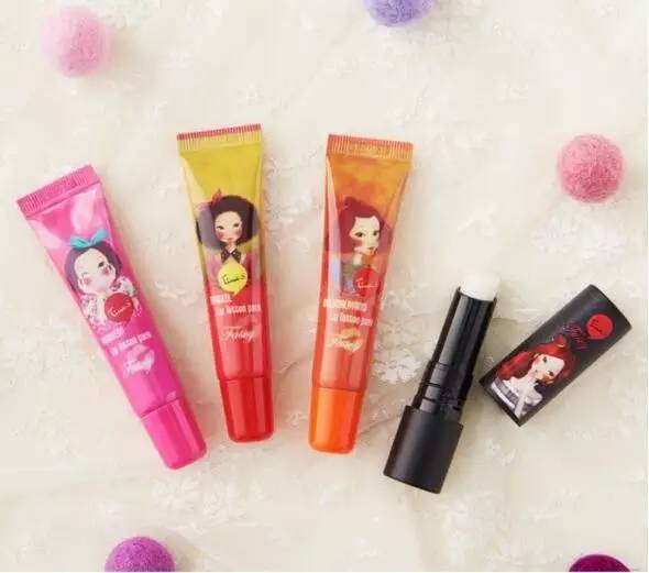 拜托，我虽关心女神包里有啥，但我的够实用就好了