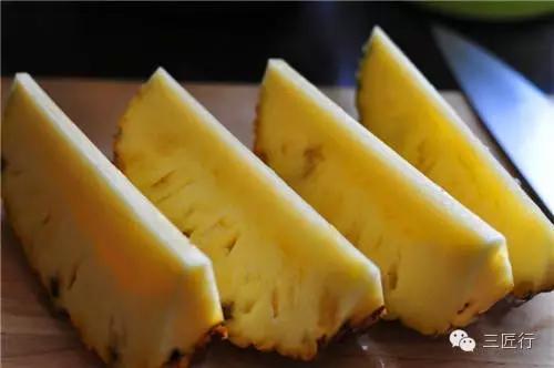 怎么分别凤梨和菠萝,凤梨和菠萝是同一个品种吗