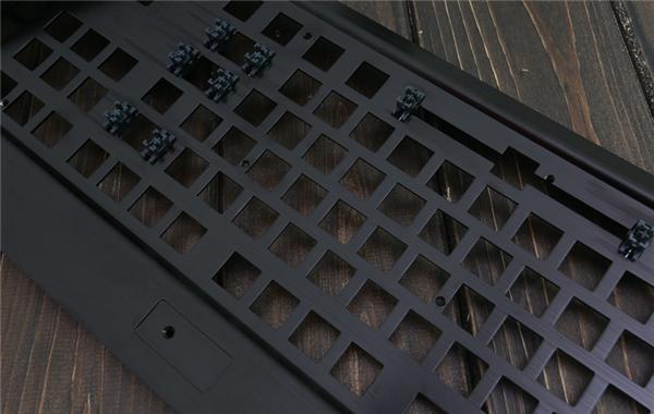 e元素键盘z686怎么样,e元素z727键盘评测