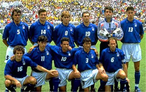 意大利十大经典球衣,蓝色魅影照片