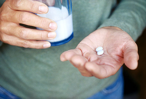 痛风的原因症状和治疗方法,痛风的原因症状