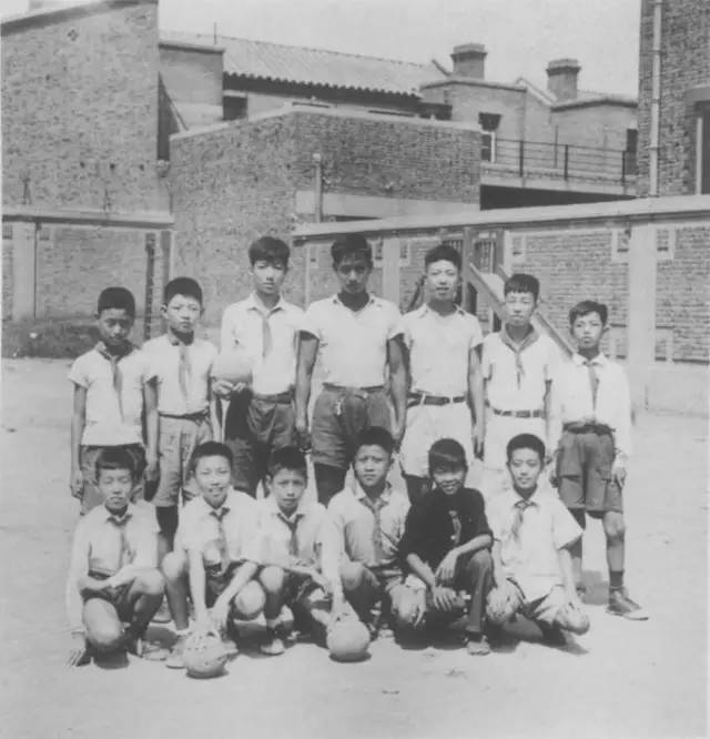 新知足球,中国足球新文化运动