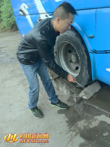 如何做一名清正廉洁党员,怎样做一名合格党员辅警