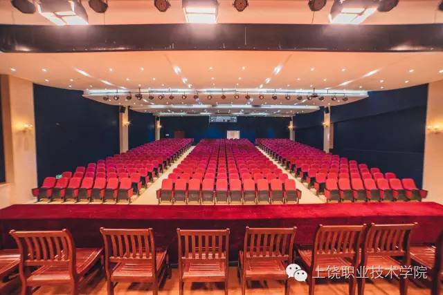 涓婇ザ鑱岄櫌鎷涜仒,涓婇ザ鑱岄櫌