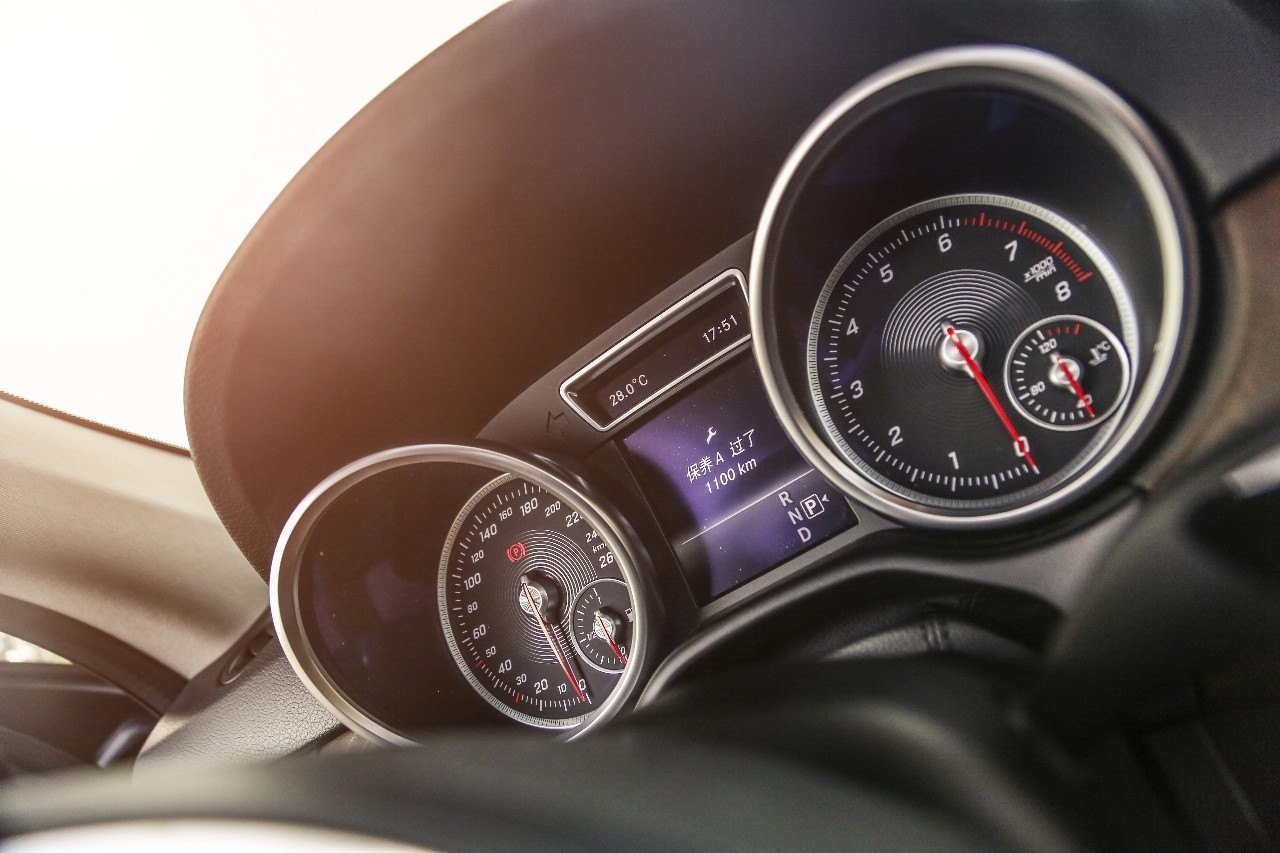 奔驰gle4004matic轿跑试驾,最新款奔驰gle400试驾