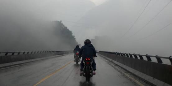 五羊本田cb190r跑川藏线,五羊本田cb190r适合跑长途吗