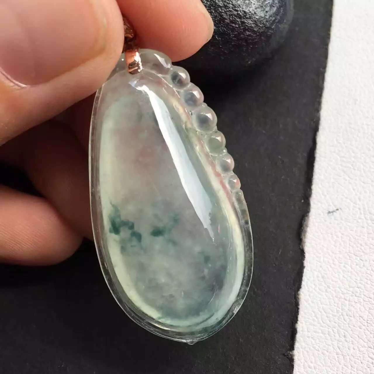 翡翠货源小程序,做翡翠微商要怎么扩大人脉