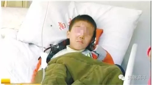 干燥剂遇水真的会爆炸吗,干燥剂遇水的危害视频