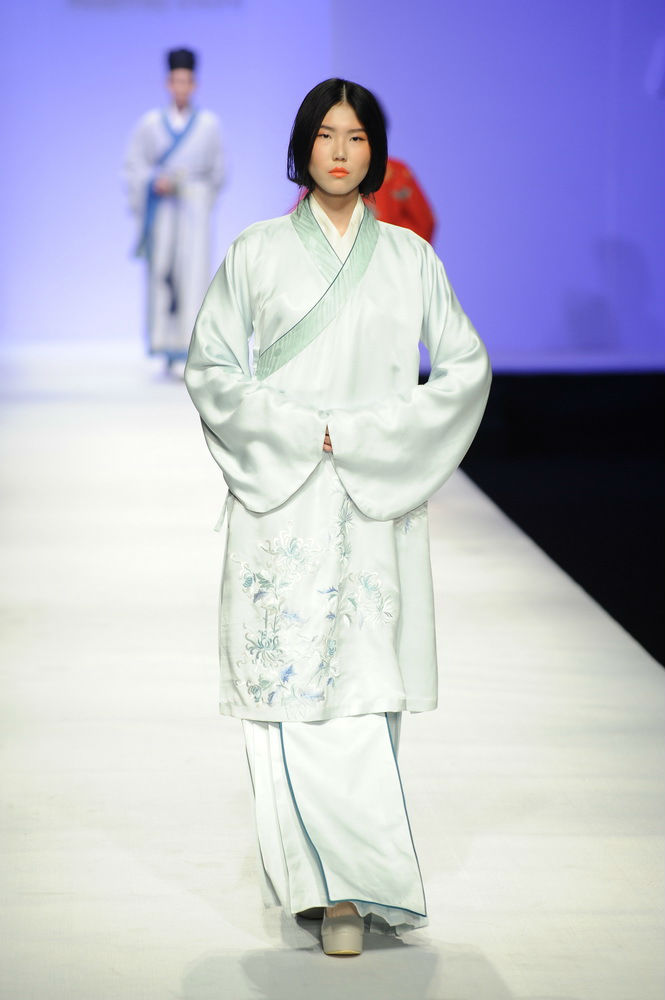 汉服怎么穿才能有气质,汉服气质怎么练