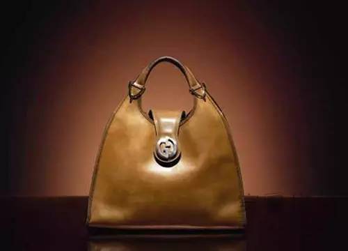 gucci古驰发展历程,古驰gucci来历