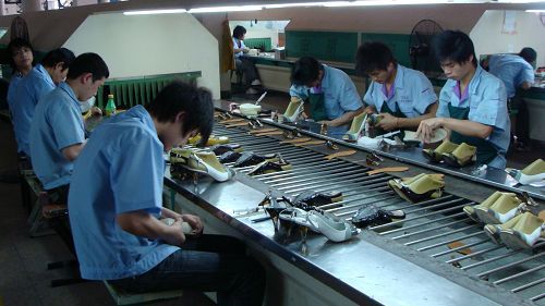 100块和1000块的照片区别,100块和1000块哪个更便宜