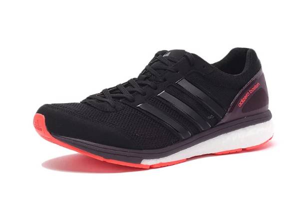 型男健身腹肌,健美肌肉男是靠练出来的吗