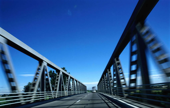 做站群seo优化事半功倍,做分类信息网站赚钱吗