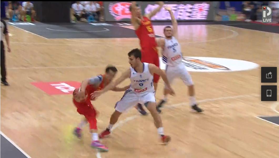 男篮打架名场面赵继伟,男篮群殴完整版