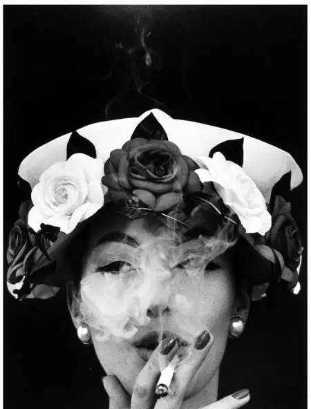 我们确曾用玫瑰做了些美好的事情