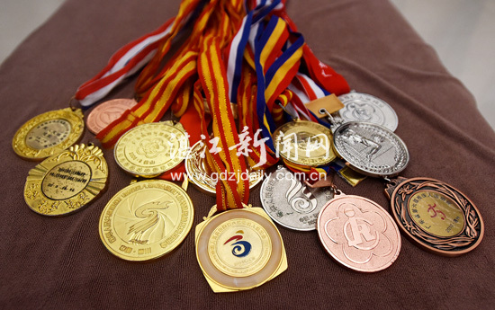 聋人足球,聋人足球队全集