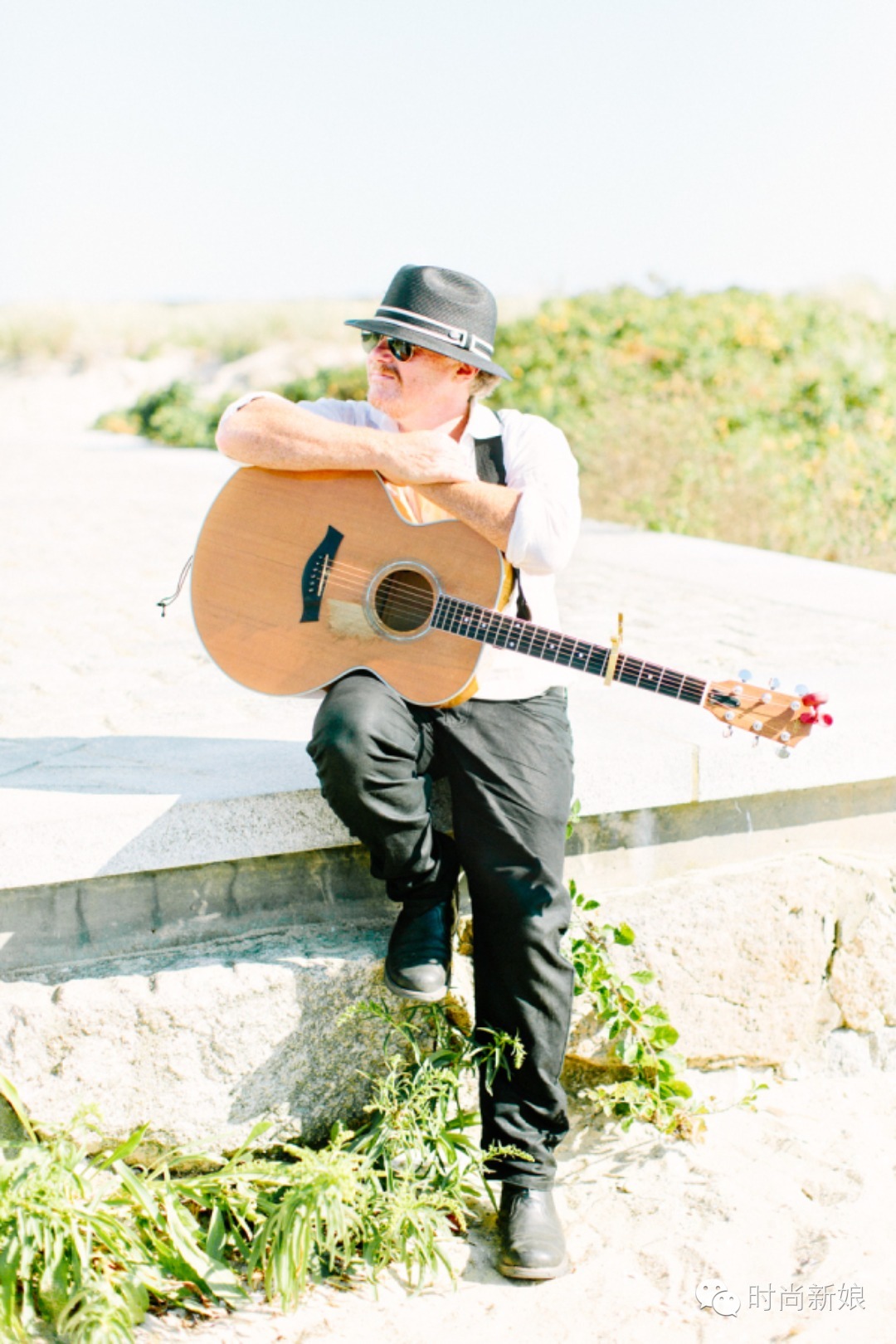 这些眼花缭乱的婚礼,竟然全在沙滩上举行