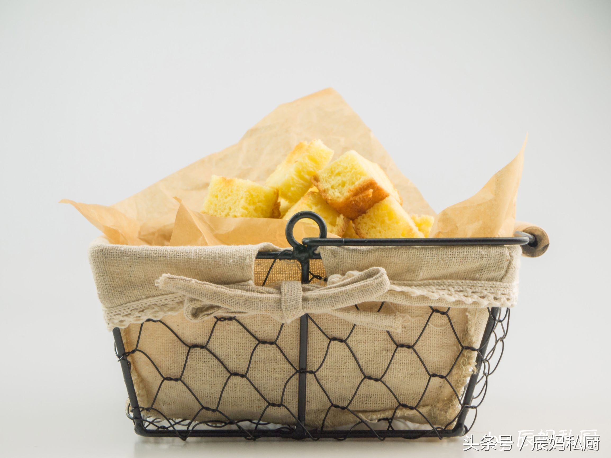 吐司面包怎么烤成酥脆的面包干,如何把面包做成面包干不用烤箱