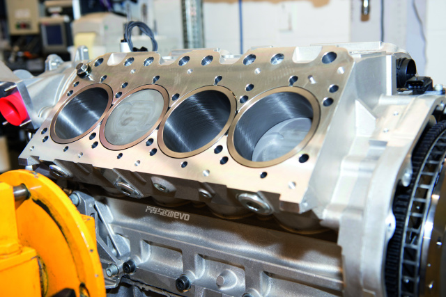 宾利慕尚极致版和长轴距版的区别,宾利慕尚极致版限量100台