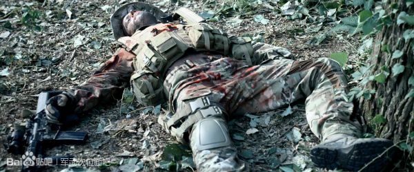 战争电影中的经典枪械,电影战狼中的一些枪械