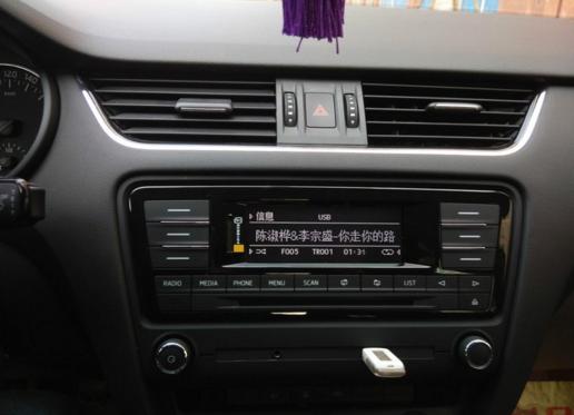 紧凑型车空间,斯柯达明锐后备箱空间尺寸