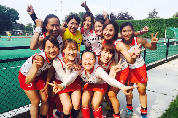 为索尼电视代言的曲棍球小姐将征战里约奥运会