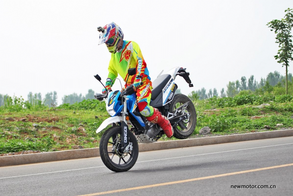 杞婚獞terra150娴嬭瘎,杞婚獞terra200