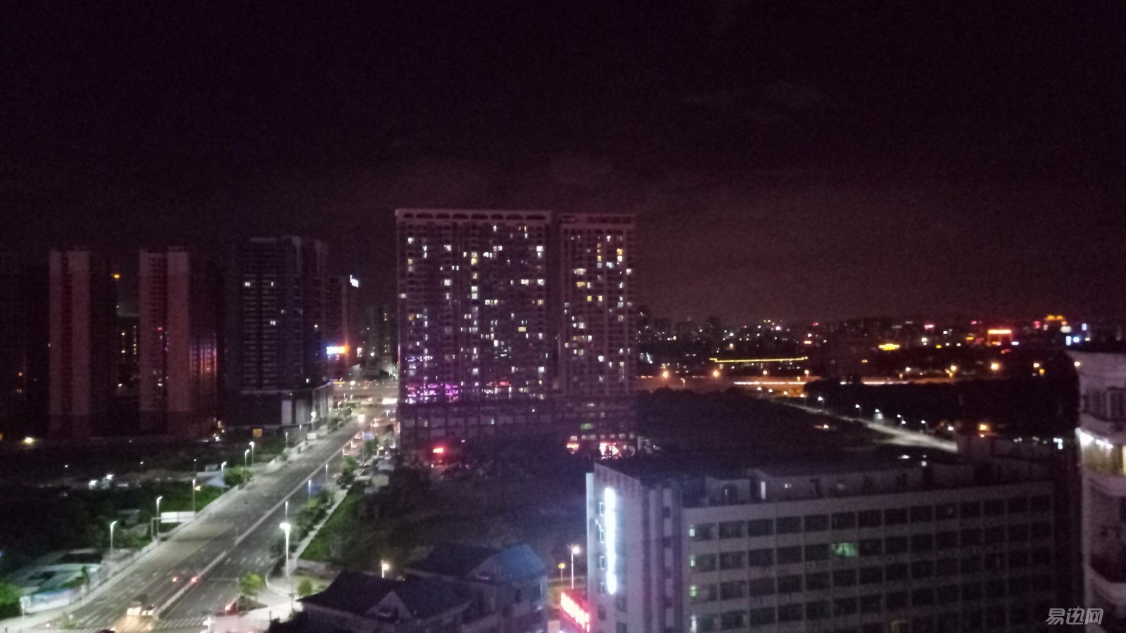 中兴v7max值得入手吗,中兴v716续航