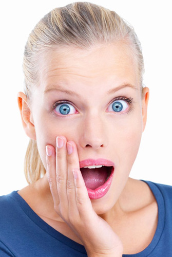 怎么化妆不卡粉不脱妆夏天,夏天怎么化妆才不会脱妆