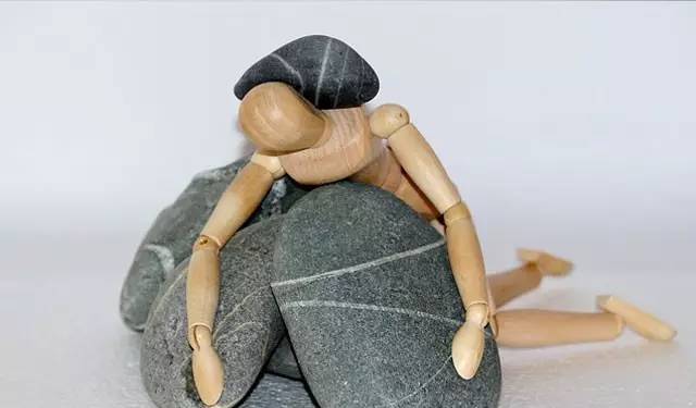 不是我做得不够好只是你要求太高,不是你不够优秀是我要求太高