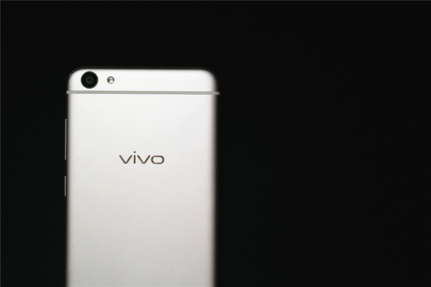 vivox7流光自拍照亮你的美,vivox7王者体验