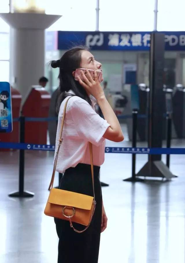 高圆圆同款包搭配,高圆圆同款包水桶包介绍