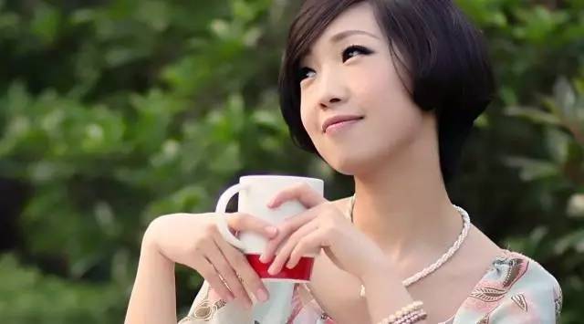 用耳朵旅行的财经主播Nina|全球空气质量最佳的天堂国度毛里求斯