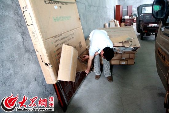 防盗门被破坏赔偿多少钱,10扇防盗门坏了物流怎么赔偿