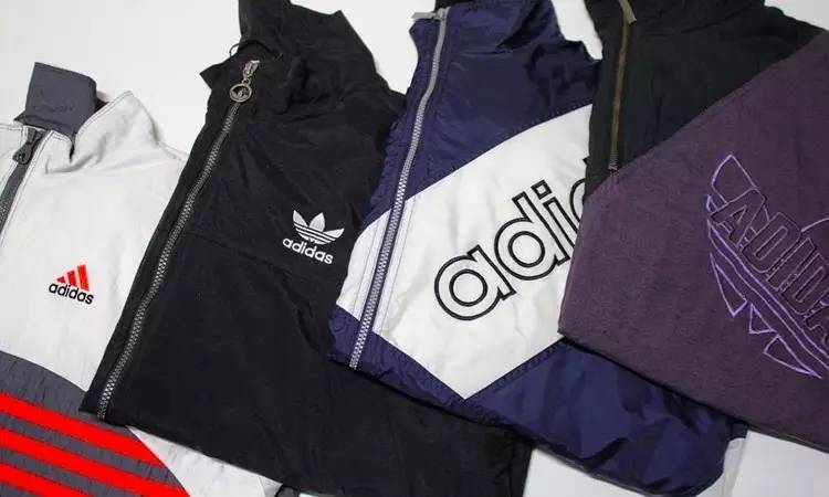 上千块的PALACE、GOSHA复古风单品,这店只需几分之一