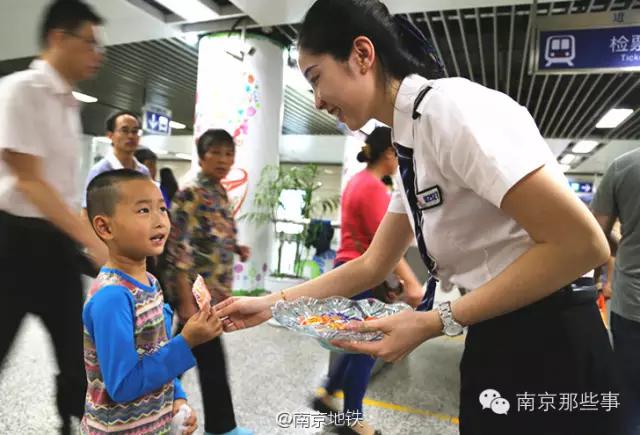 南京地铁有趣小知识,揭秘地铁里鲜为人知的真相
