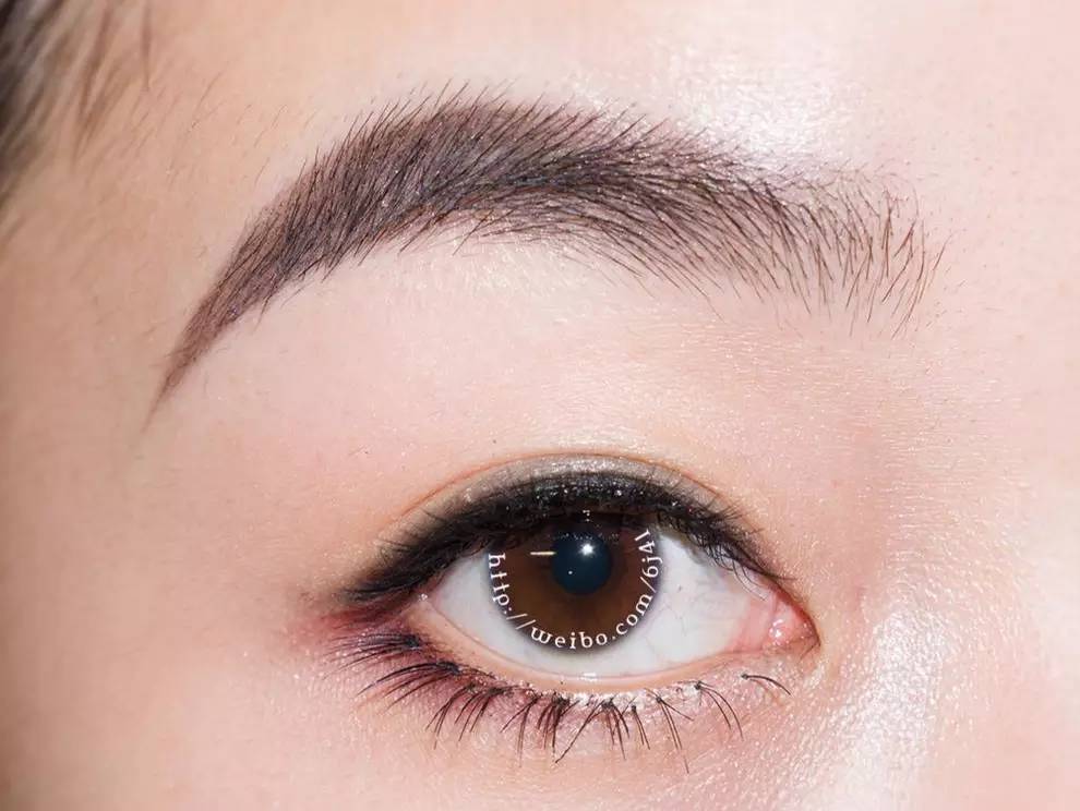 浓密假睫毛教程零基础手法,浓密假睫毛正确贴法教程