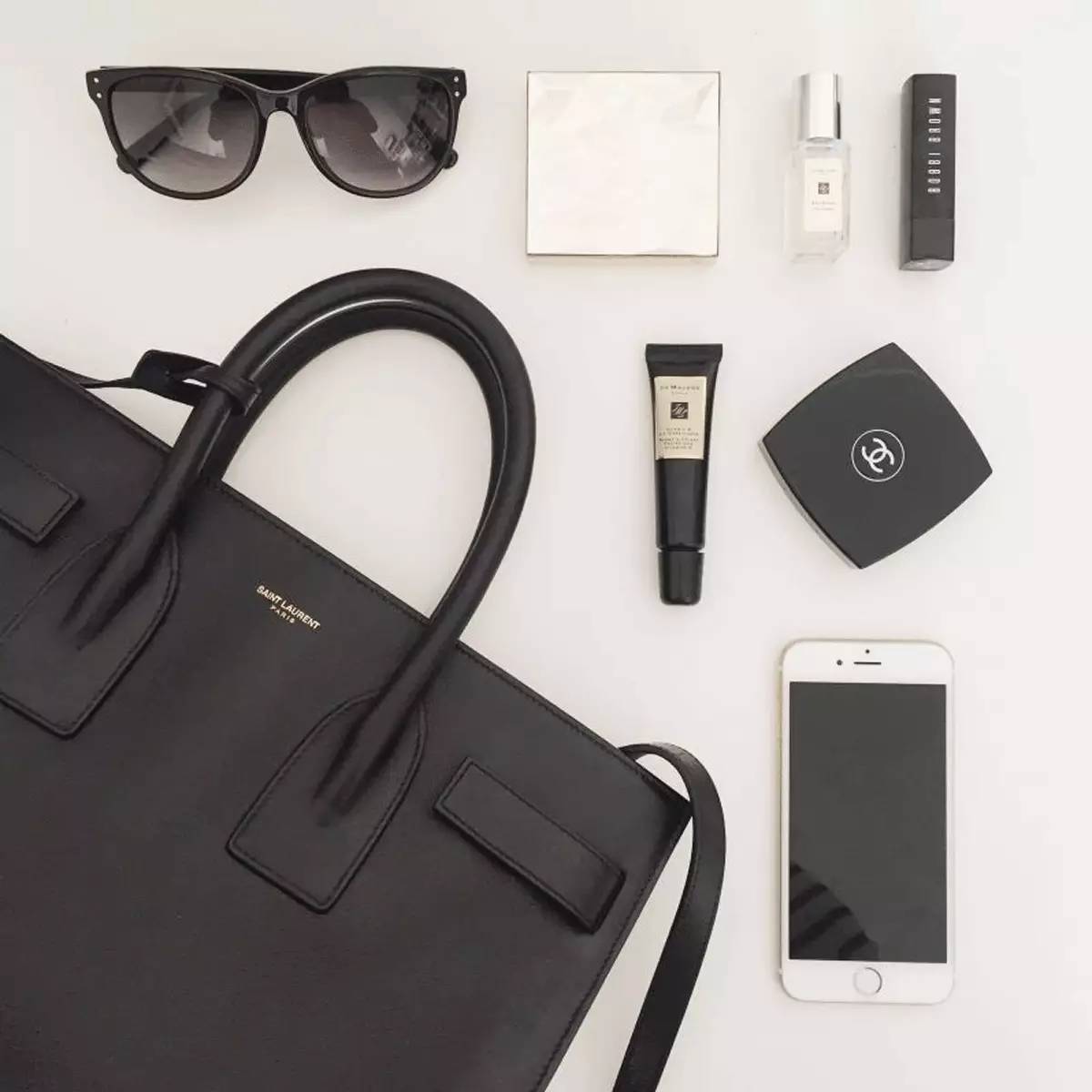 粉丝寄来的包,粉丝寄来了一箱包包