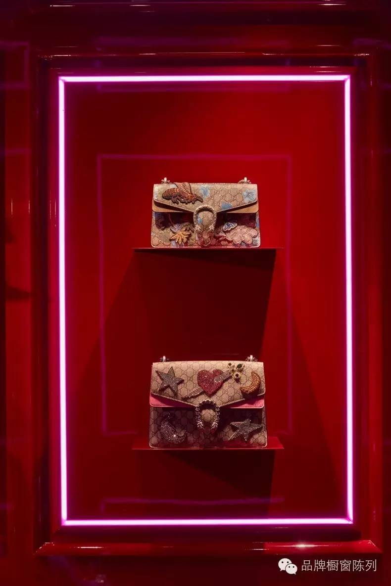 gucci服装橱窗展示,gucci最新橱窗主题