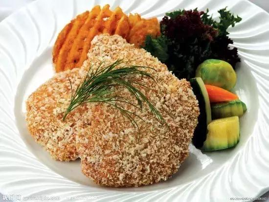 去美国旅游签证找中介要多少费用,美国旅游费用一般多少钱啊