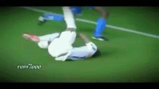 如何在足球球场上装x,在家就能练的足球技巧增加球感