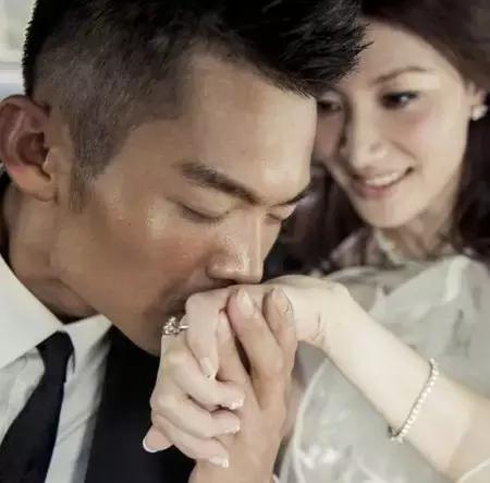 霍建华林心如婚纱照片,林心如霍建华的婚纱照全部