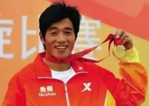 余庆冠亚军,余庆运动员