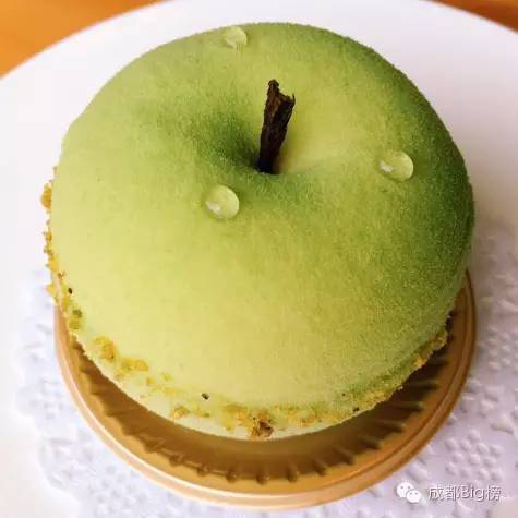 这个挨着成都建设巷的新新社区，看起来好像很好吃。