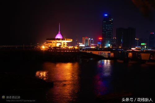 这座小岛群山环绕,海上最美小岛