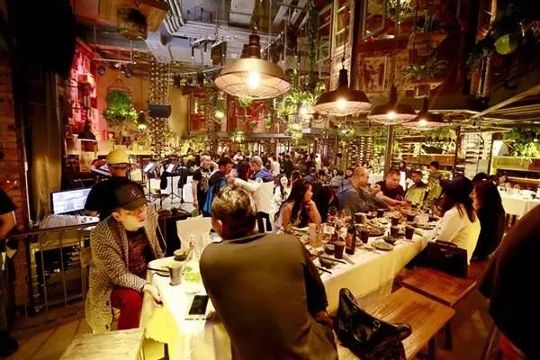 昆明七个适合约会的餐厅,昆明适合情侣约会氛围最好的餐厅