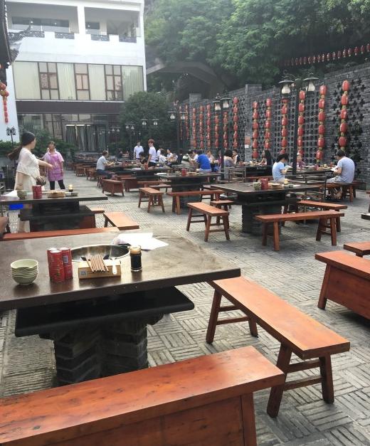 隐藏于闹市的重庆美食,来重庆必打卡美食街