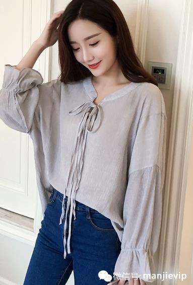 圆脸形象改造与穿衣搭配,大圆脸穿什么衣服显脸小