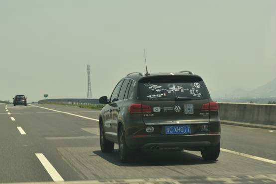 超多美图慎入！开神车，走丝路，这些不可思议的美景就在中国！