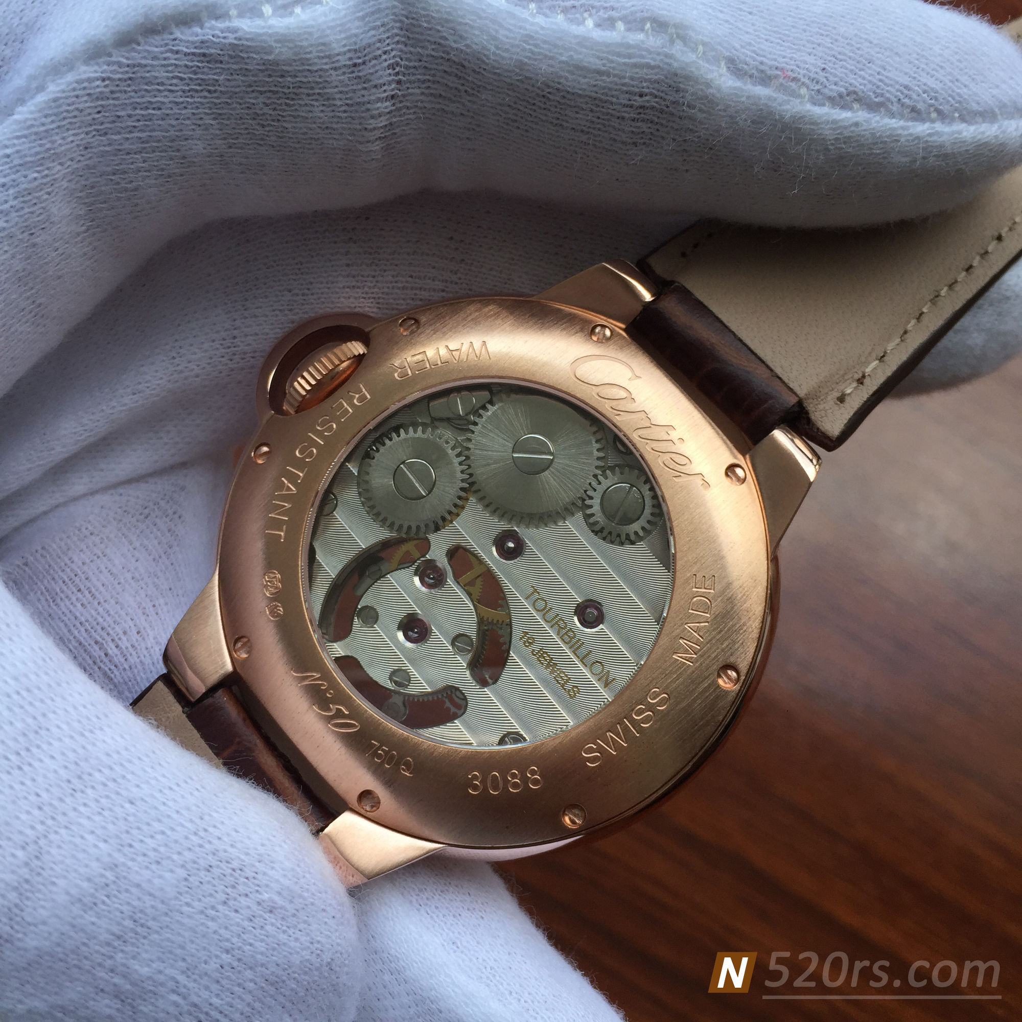 买高档表在网上买靠谱吗,想买表怎么选择品牌好点